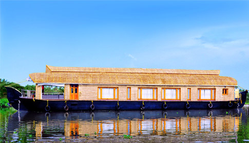 Four Bedroom Houseboat